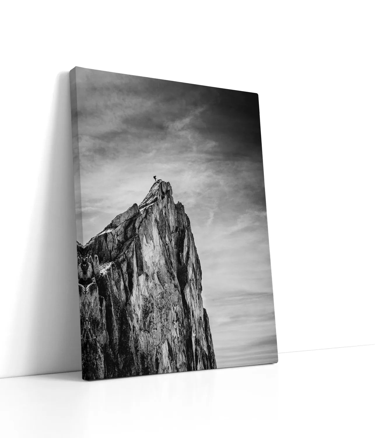 Balancing between Earth and Sky Lærred