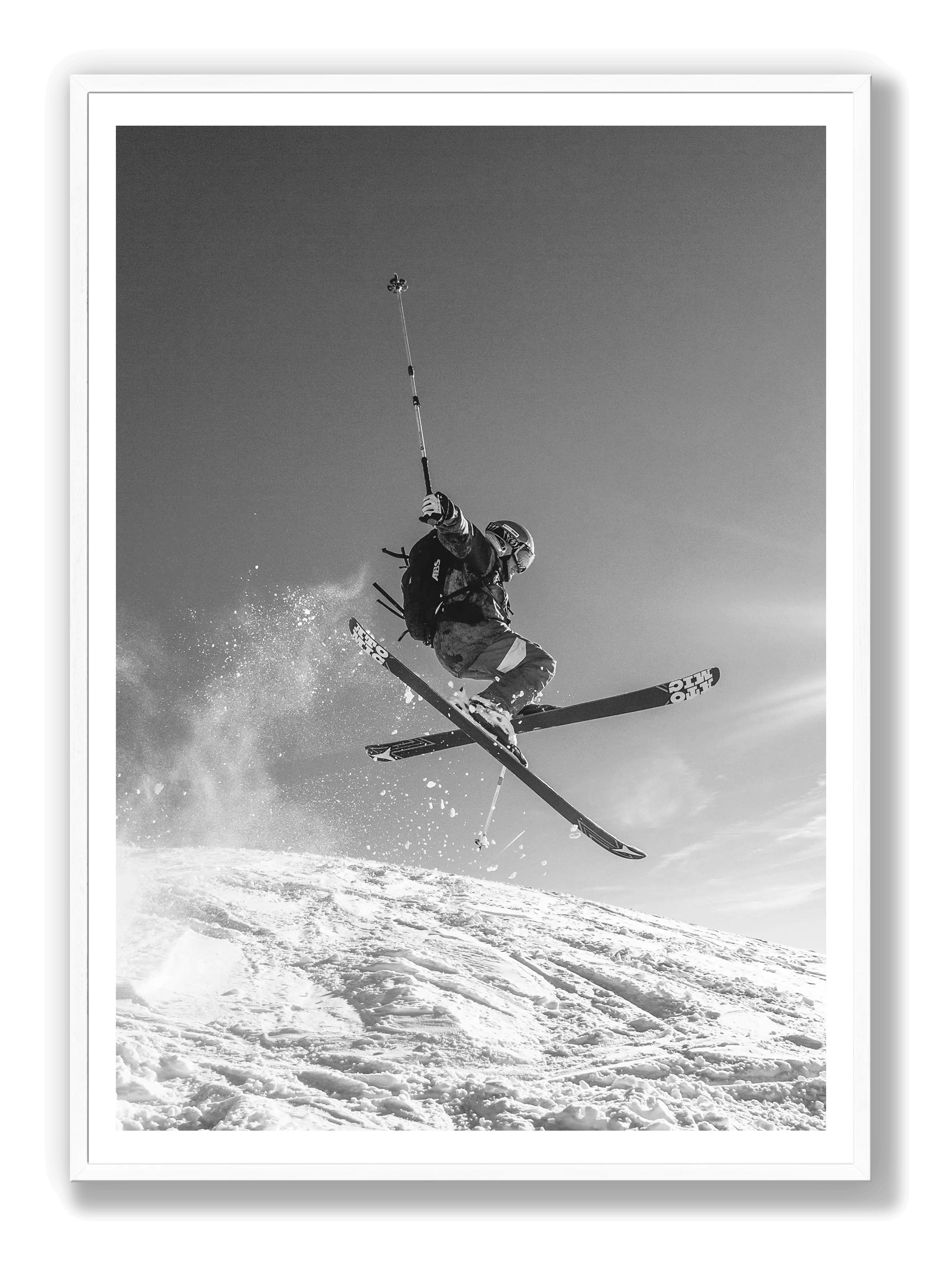 Skiing In The Snow Plakat